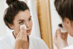 Makeup Remover and Cleansing Wipes